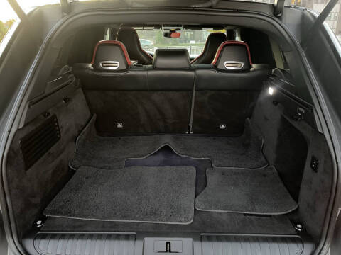 2020 Land Rover Range Rover Sport SVR