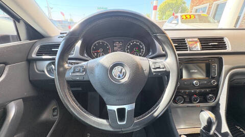 2015 Volkswagen Passat 1.8T SE