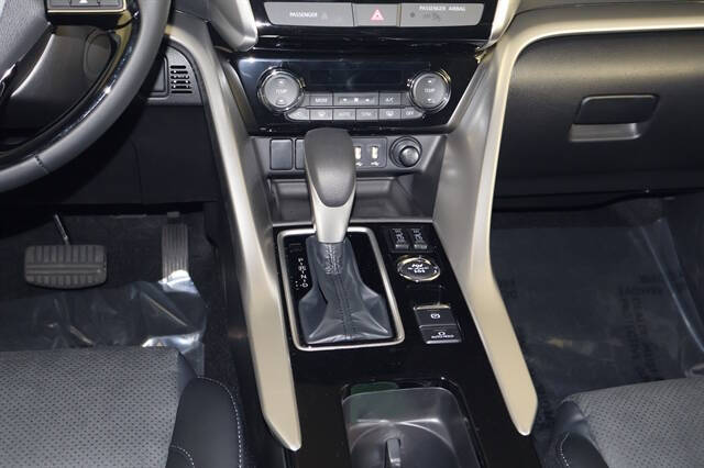 2026 Mitsubishi Eclipse Cross SE