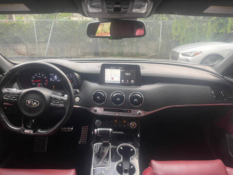 2021 Kia Stinger GT-Line