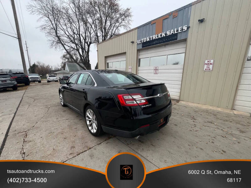 2016 Ford Taurus Limited