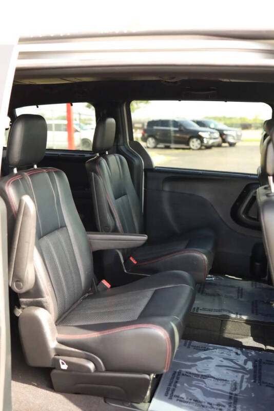 2016 Dodge Grand Caravan R/T