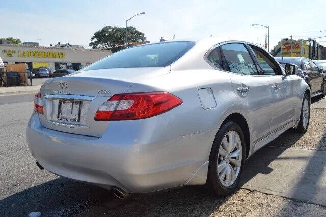 2011 Infiniti M37 x