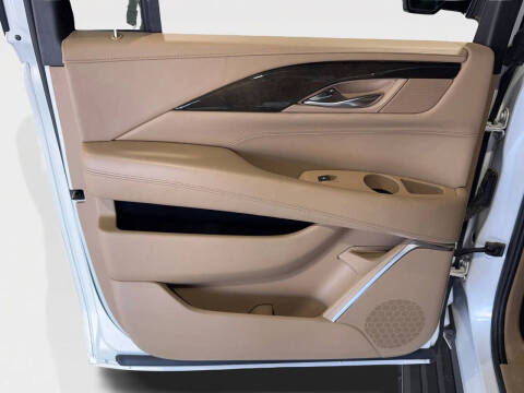 2020 Cadillac Escalade ESV Platinum