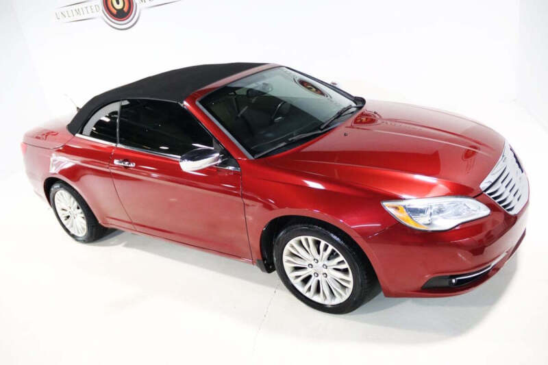 2013 Chrysler 200 Limited