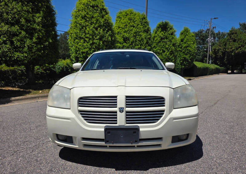 2005 Dodge Magnum RT