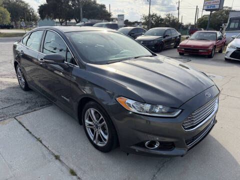 2016 Ford Fusion Hybrid Titanium