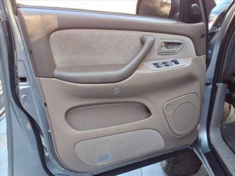 2001 Toyota Sequoia SR5