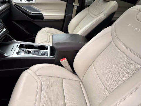 2020 Ford Explorer Platinum