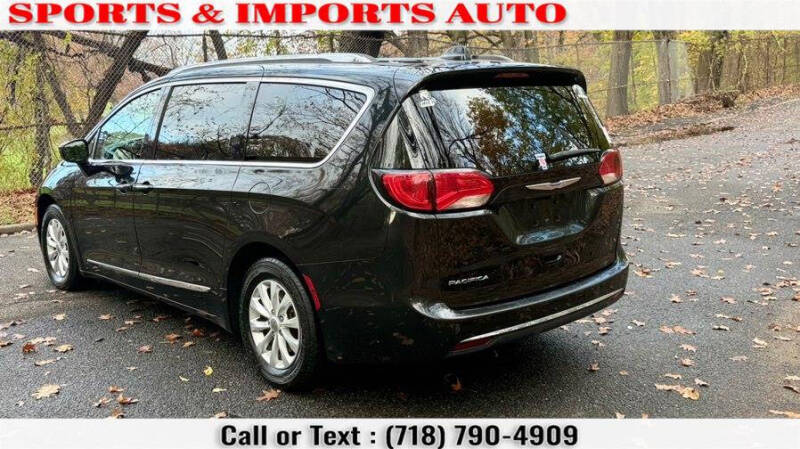 2018 Chrysler Pacifica Touring L