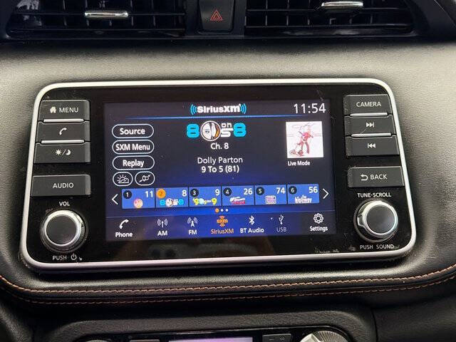 2020 Nissan Kicks SR