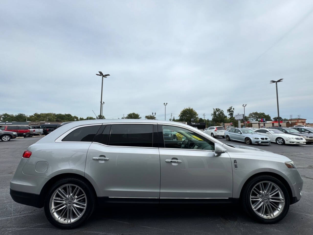 2013 Lincoln MKT for sale at Opus Motorcars in Utica, MI