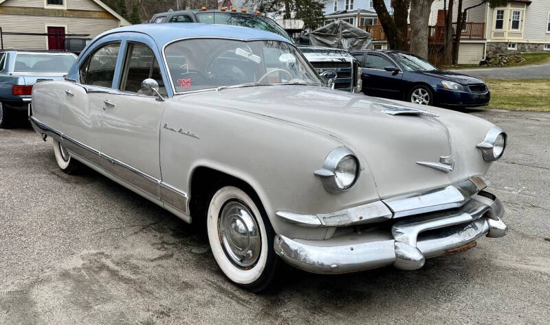 1953 Kaiser Manhattan