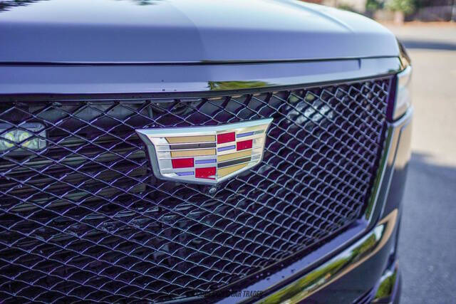 2023 Cadillac Escalade ESV Sport Platinum