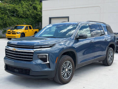 2025 Chevrolet Traverse LT