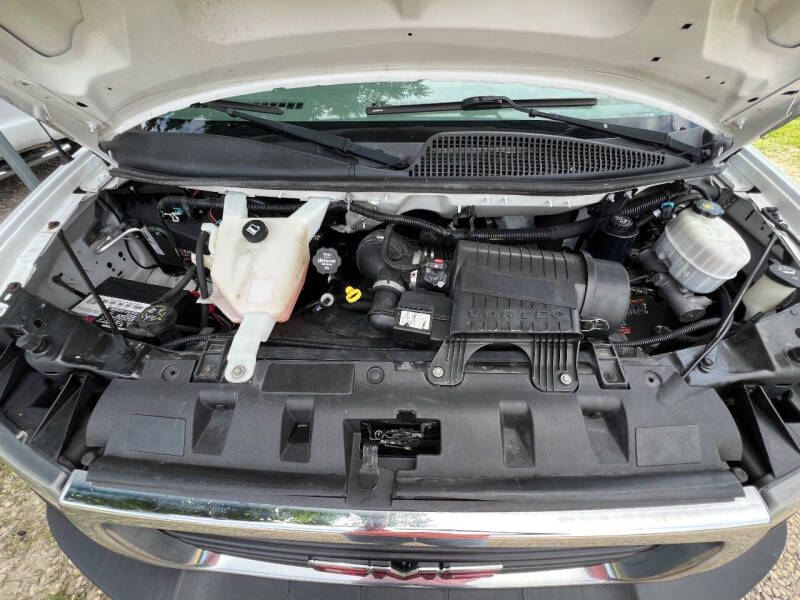 2018 GMC Savana 2500