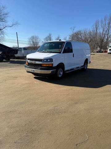 2024 Chevrolet Express 2500