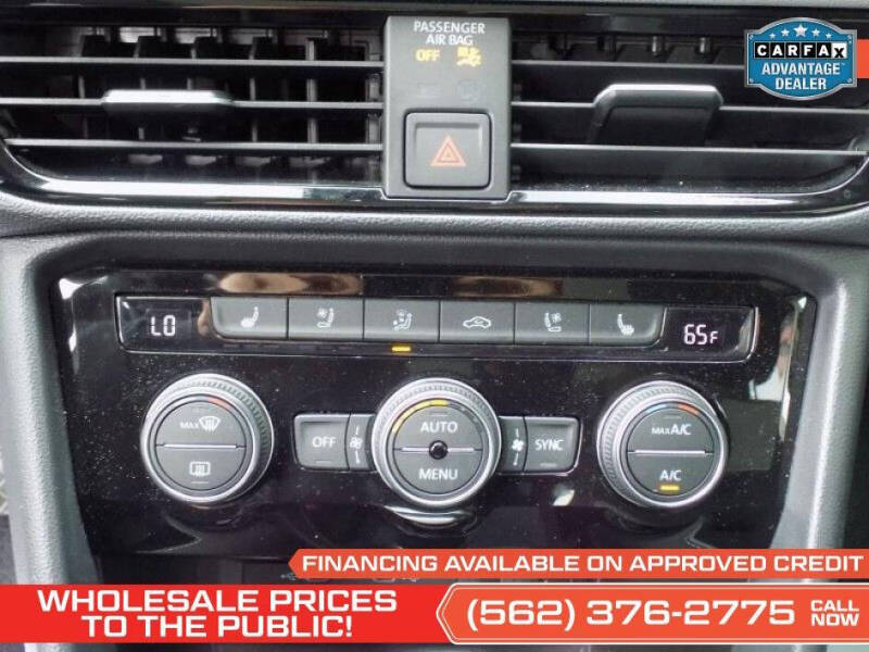 2024 Volkswagen Taos SEL 4Motion