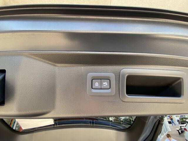 2025 Mazda CX-50 2.5 S Premium Plus