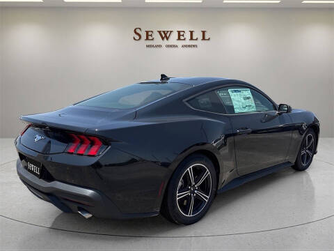 2025 Ford Mustang EcoBoost