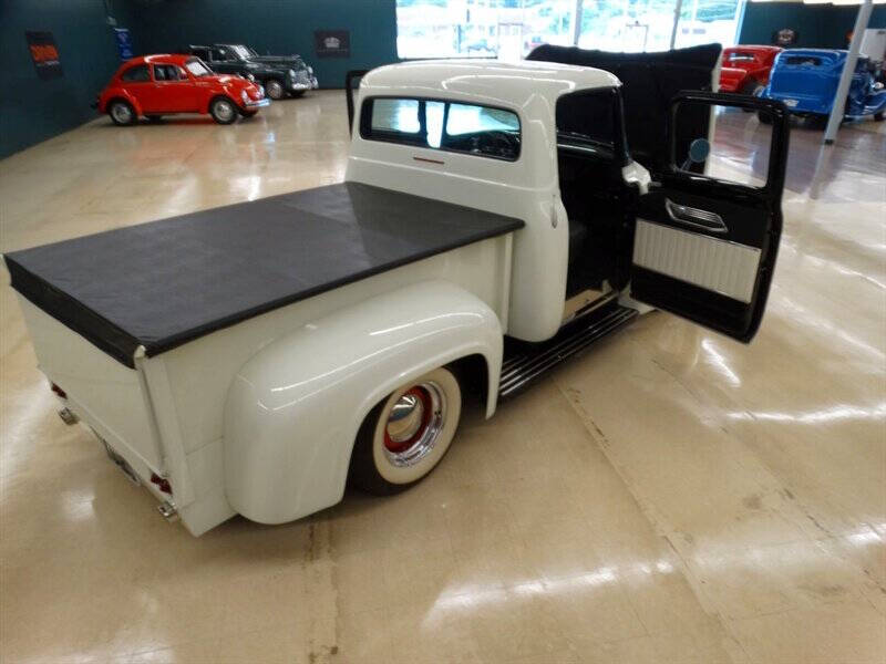 1956 Ford F-100