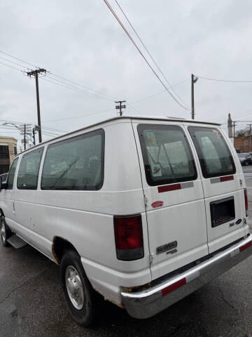 2009 Ford E-Series E-350 SD XL