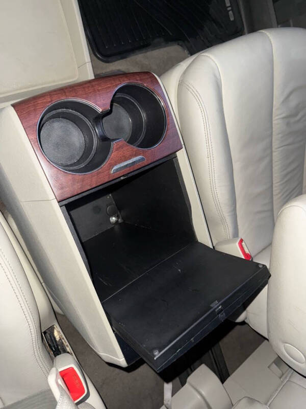 2014 Toyota Sienna XLE 8-Passenger