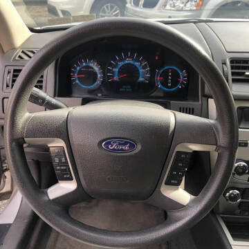 2012 Ford Fusion SE