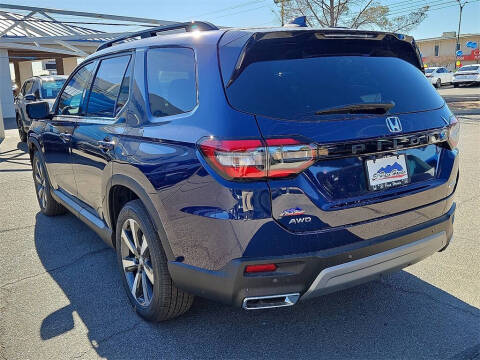 2025 Honda Pilot Touring