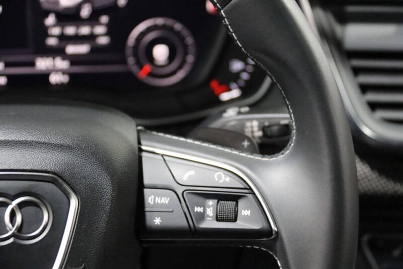 2020 Audi SQ5 3.0T quattro Premium Plus