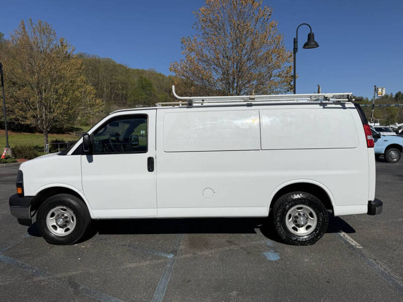2017 Chevrolet Express 2500