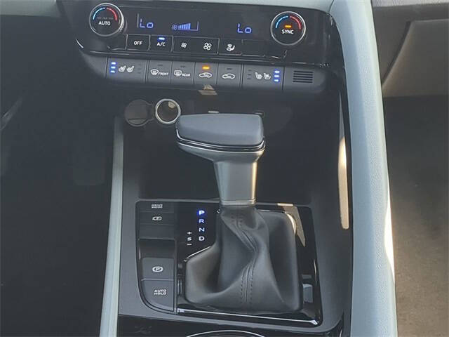 2025 Hyundai Elantra Hybrid Limited