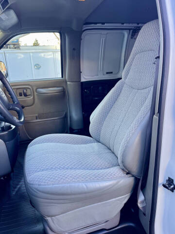 1999 Chevrolet Express G1500