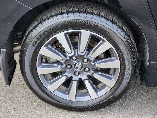 2018 Toyota Sienna XLE Premium 7-Passenger