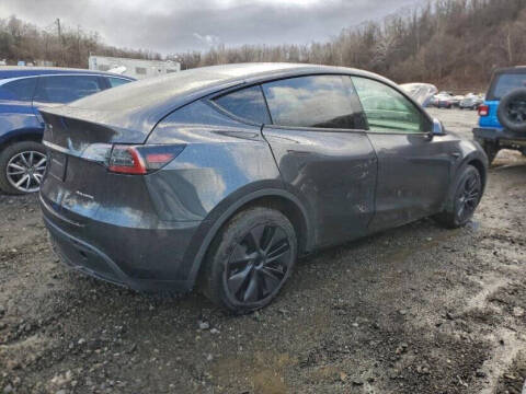 2025 Tesla Model Y Long Range
