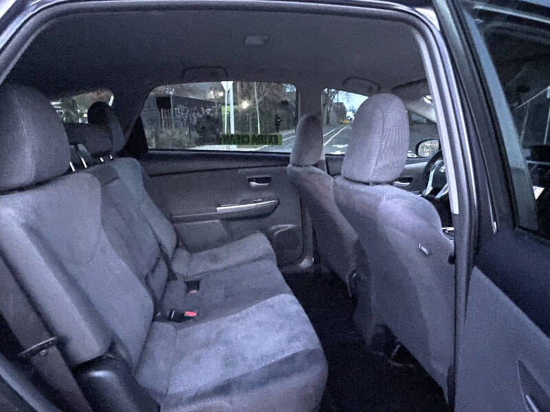 2012 Toyota Prius v Three