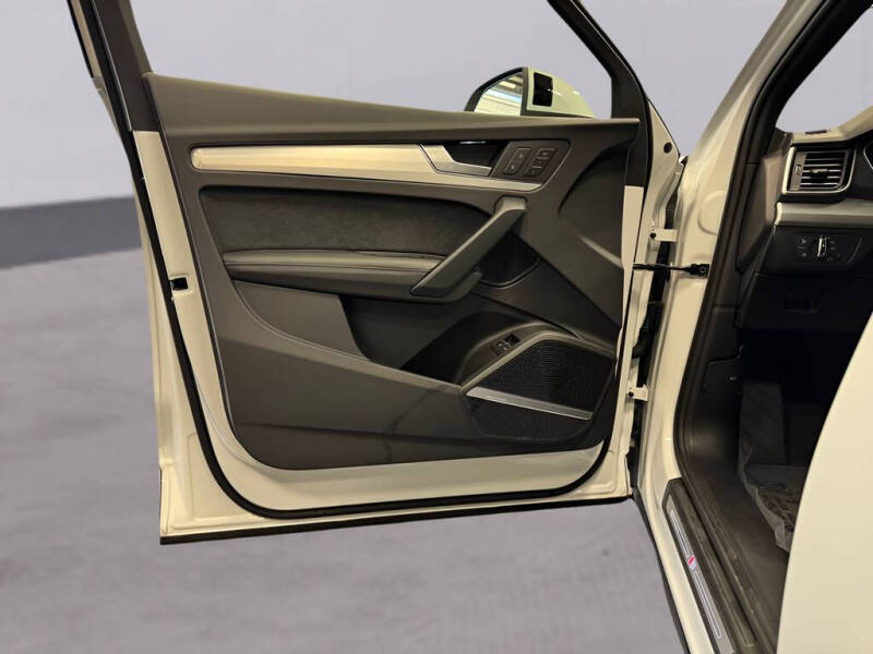 2024 Audi Q5 e quattro S line Prem Pl 55 TFSI