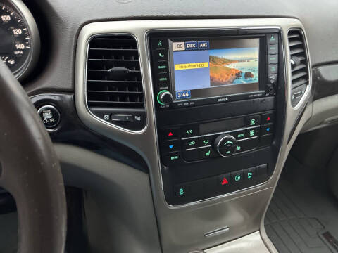 2011 Jeep Grand Cherokee Laredo