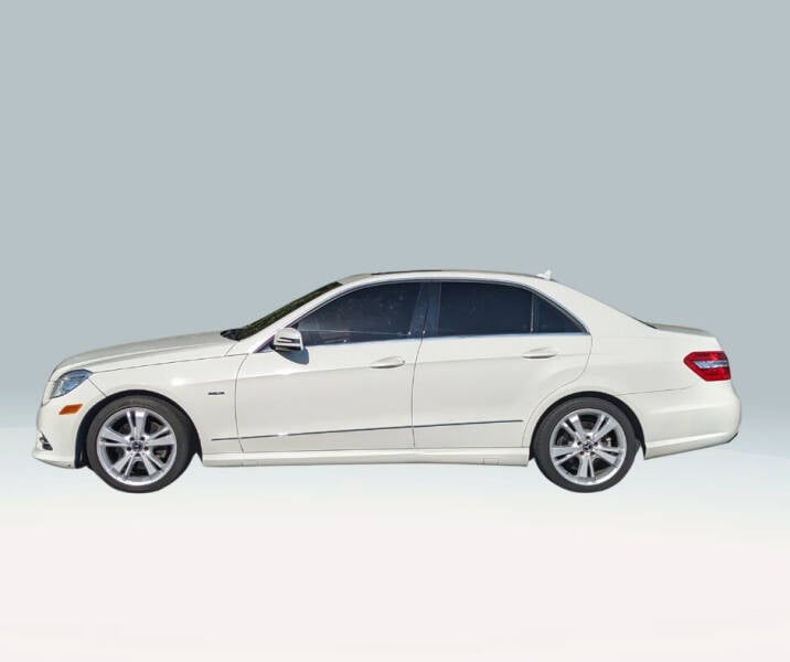 2012 Mercedes-Benz E-Class E350 Luxury photo 7