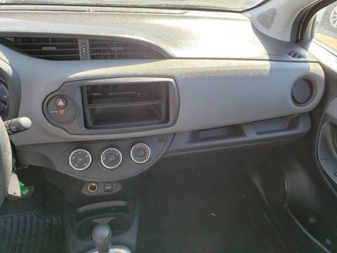 2015 Toyota Yaris 5-Door L