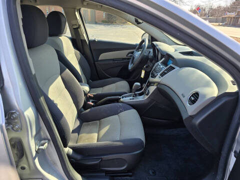 2013 Chevrolet Cruze LS Auto