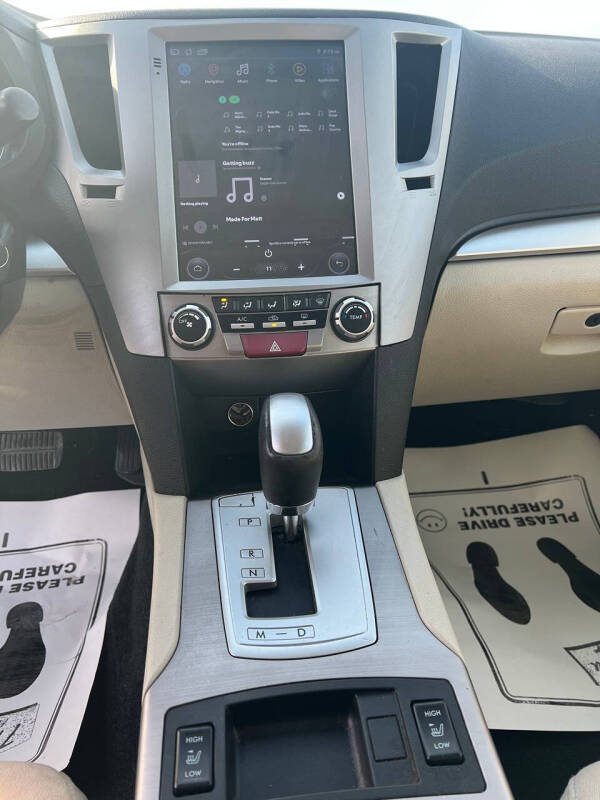 2013 Subaru Outback 2.5i Premium