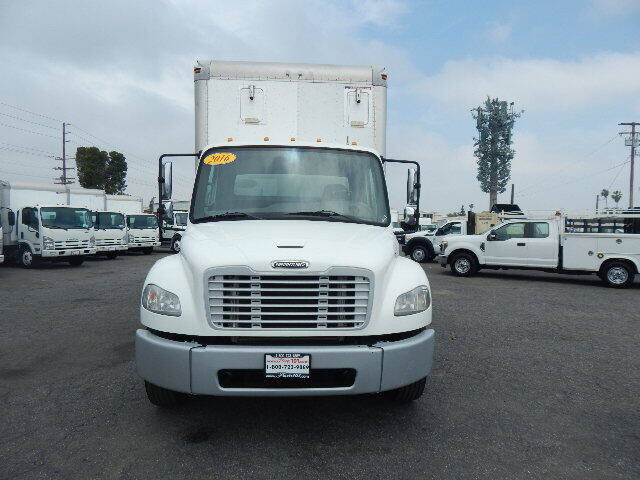 2016 Freightliner M2 106