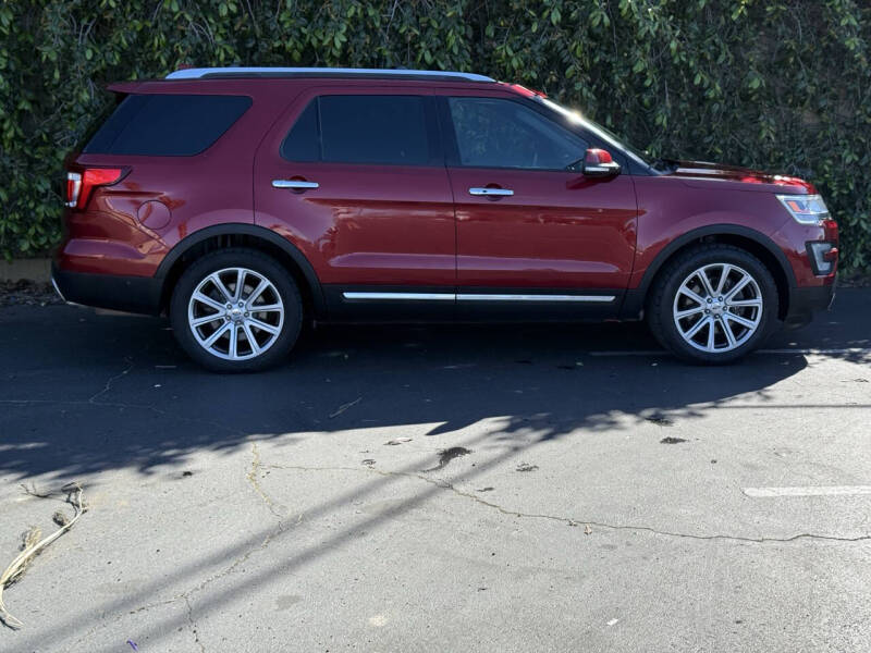 2017 Ford Explorer Limited
