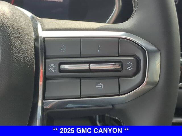 2025 GMC Canyon Elevation