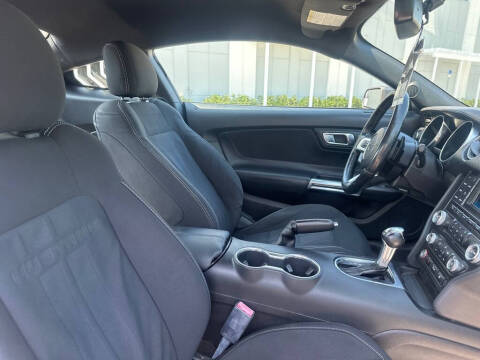 2018 Ford Mustang EcoBoost