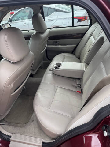 2007 Mercury Grand Marquis LS