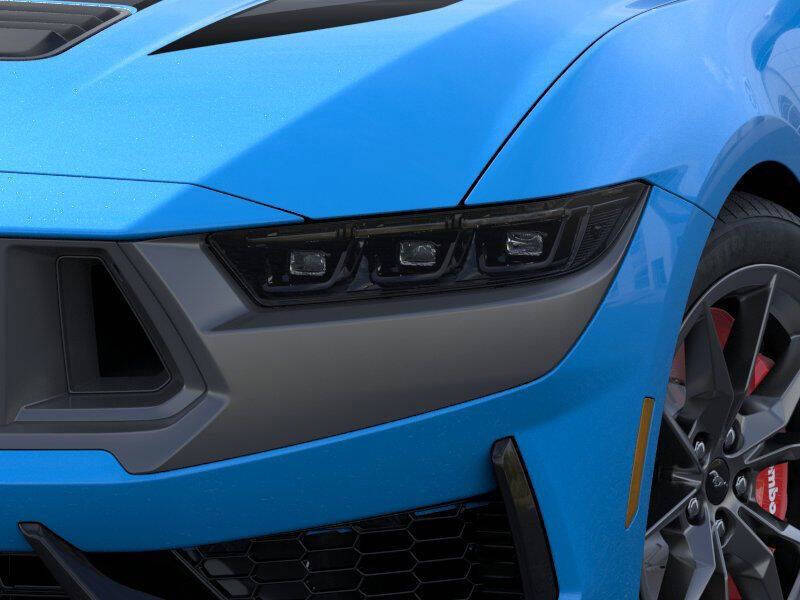 2025 Ford Mustang Dark Horse