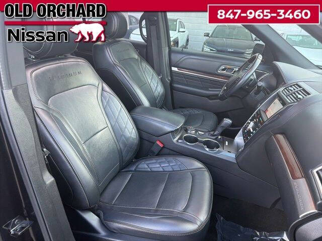 2017 Ford Explorer Platinum
