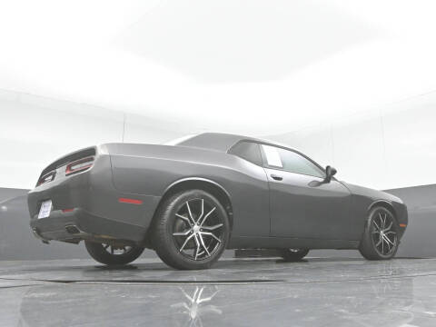 2017 Dodge Challenger SXT